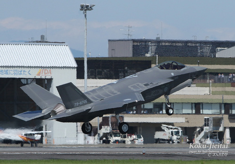 f35img0004.jpg