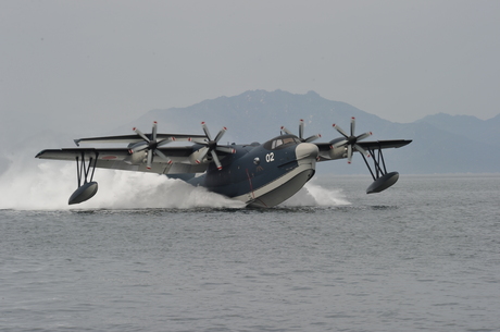 us-2_01l.jpg